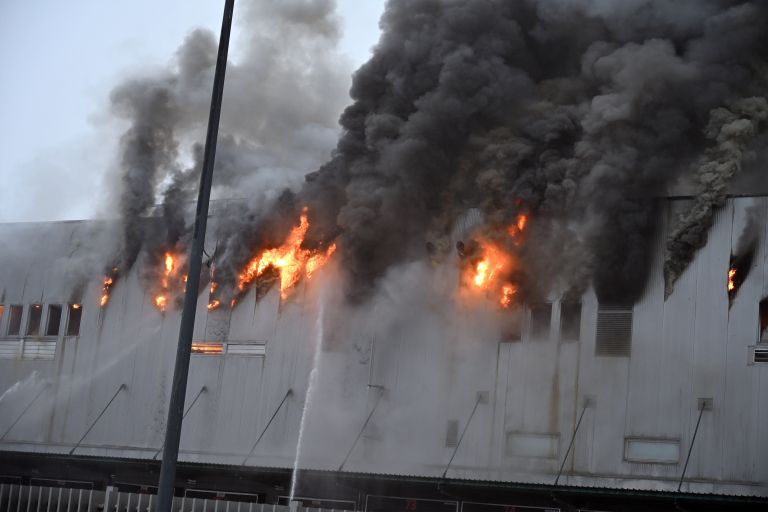 pozar-skladisce-spar