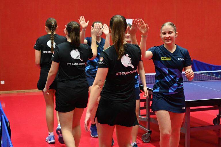 puconci, namizni-tenis, derbi-9.-kroga-1.-sntl-(ž.)-kema-murexin-–-kajuh-slovan.