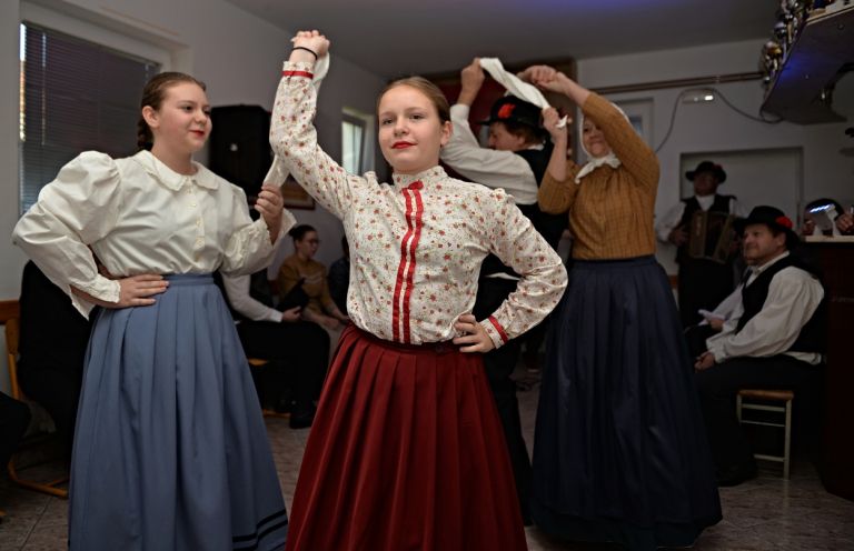 za-kmecko-pecjo-2025, hrastje-mota, kulturno-drustvo-janko-divjak-kapela