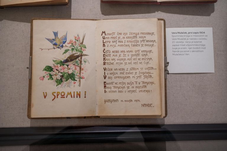 spominske knjige80.jpg