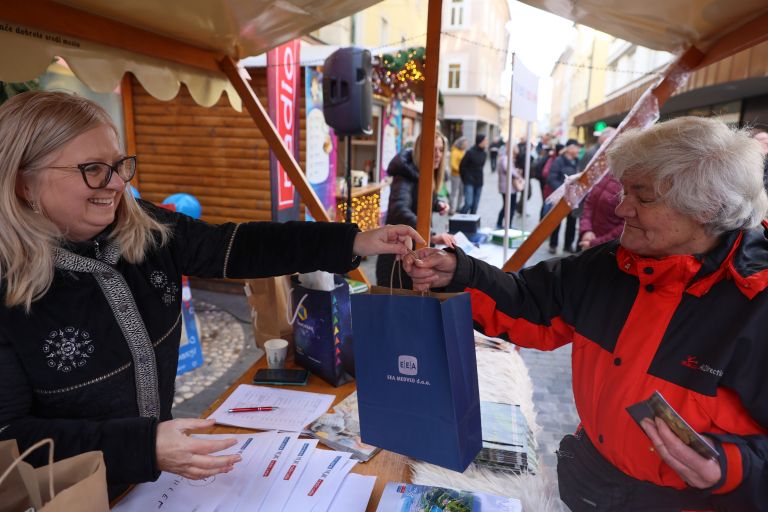 kolosrece-novitednik-in-radio-celje, kolo-srece