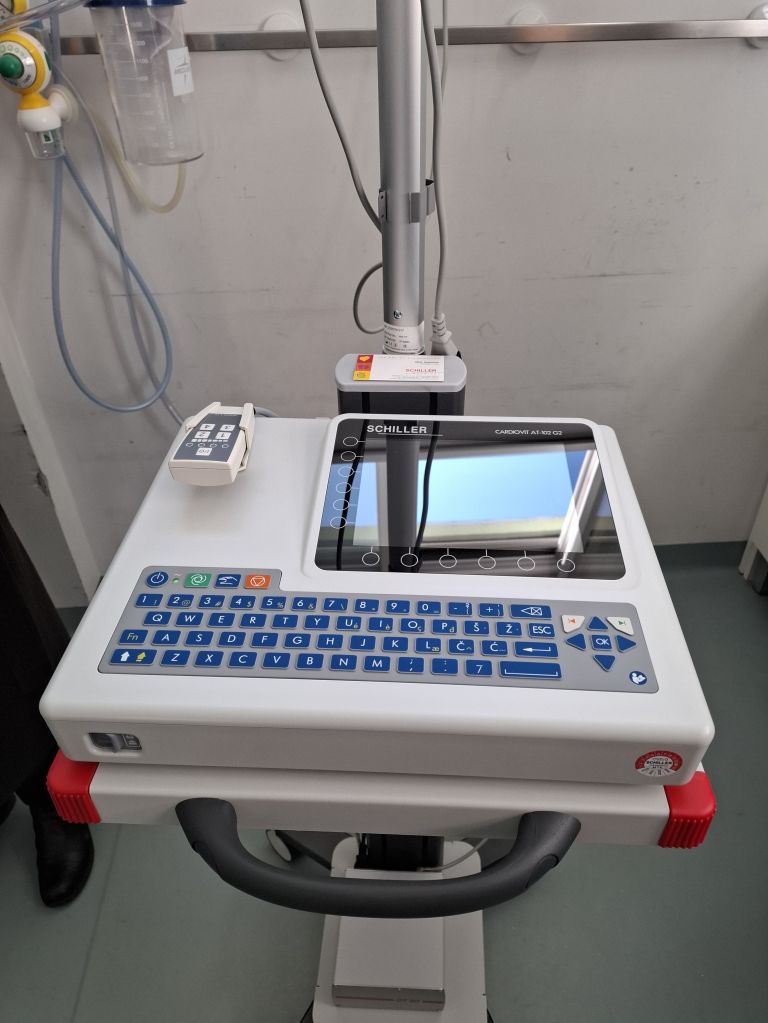 EKG donacija SBT.jpg