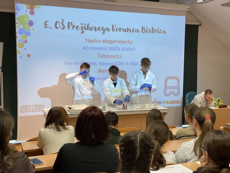 os-prezihovega-voranca-bistrica, kemijski-poskusi