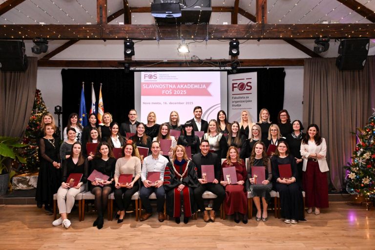 fos-nm, podelitev-diplom-in-priznanj