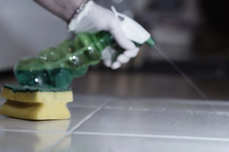 vodikov-peroksid, ciscenje