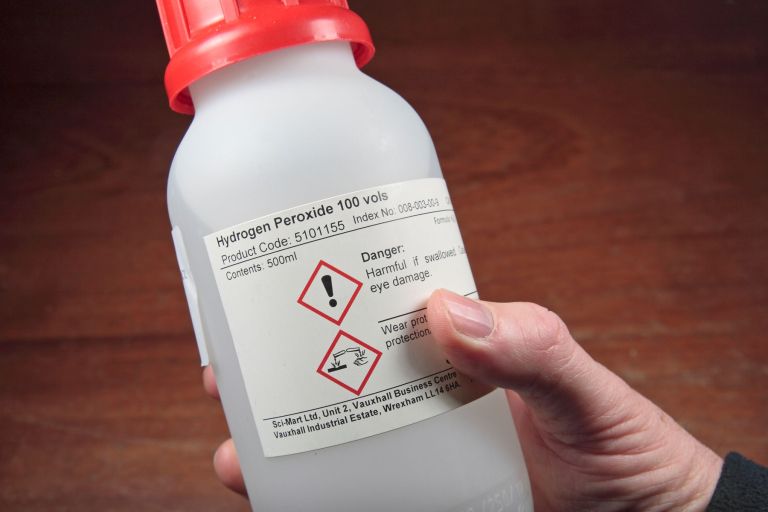 vodikov-peroksid, ciscenje