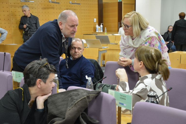 Posvet med premorom 2.JPG