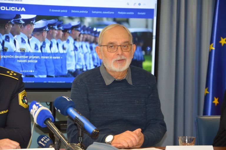 pums, pirotehnicni-izdelki, pirotehnika