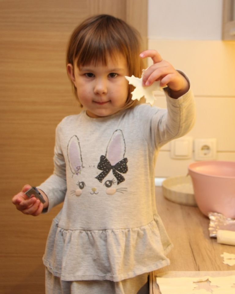 v-kuhinji-pri-nasih-bralcih, ines-povse