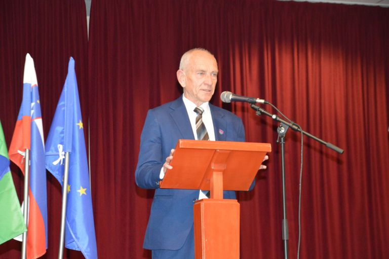 mansarda, salovci, ministrstvo-za-kohezijo-in-regionalni-razvoj