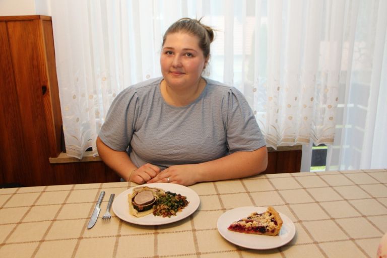 v-kuhinji-pri-nasih-bralcih, ines-povse