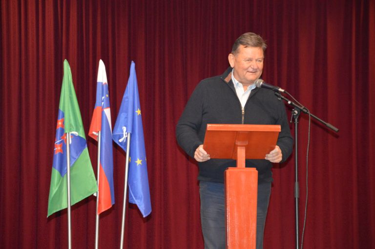 mansarda, salovci, ministrstvo-za-kohezijo-in-regionalni-razvoj