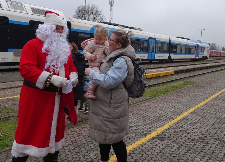 bozickov-vlak-2025, solidarnost