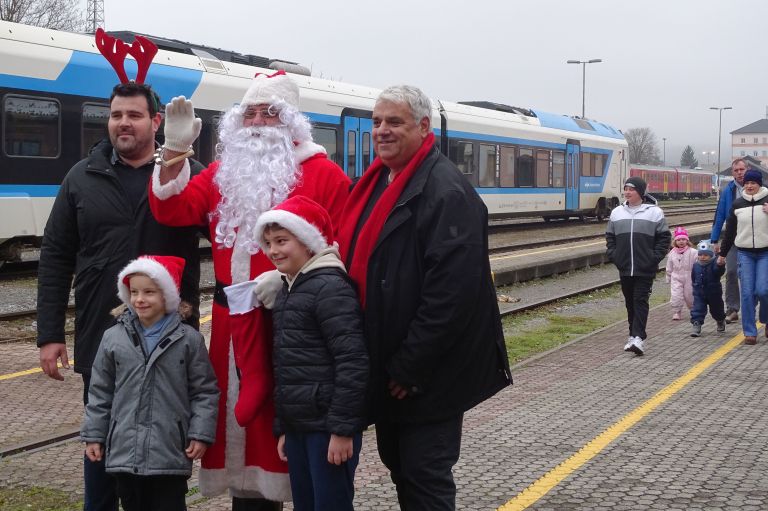 bozickov-vlak-2025, solidarnost