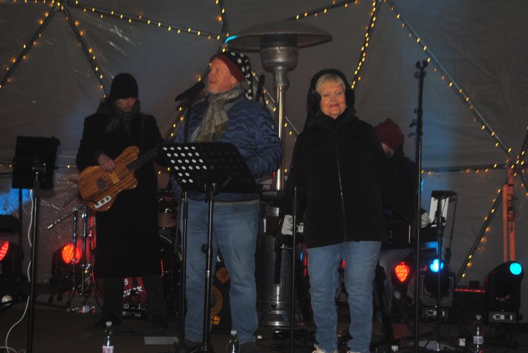 koncert, trg-kulture, sams-fever, donna-rhodes, morris-family