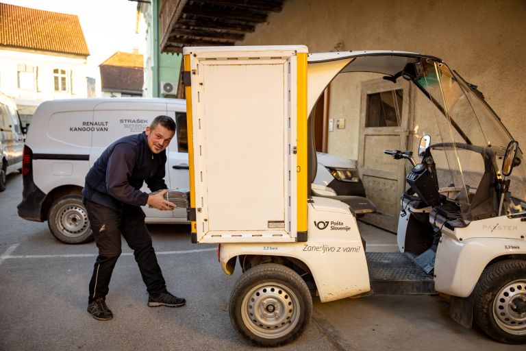 posta-vransko, posta-slovenija, postarji