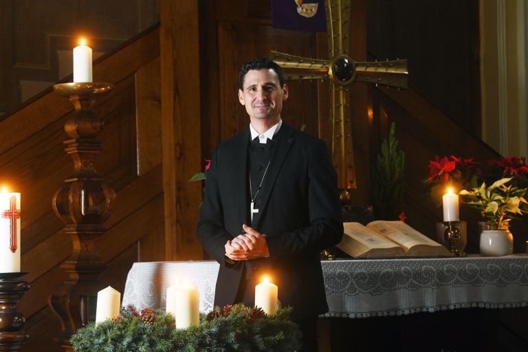 dr-aleksander-ernisa