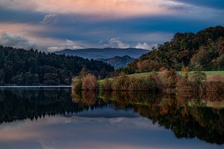 Šmartinsko jezero Klemen Jagodič.jpg