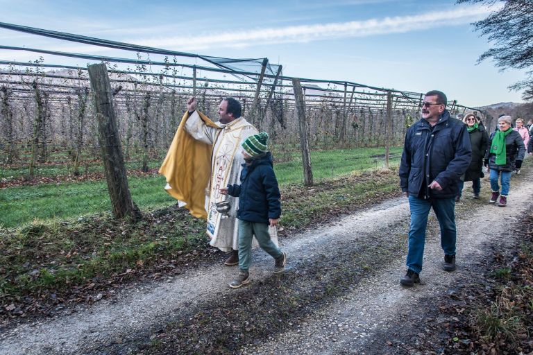 vencki zupnik blagoslovi adventno stezo.jpg