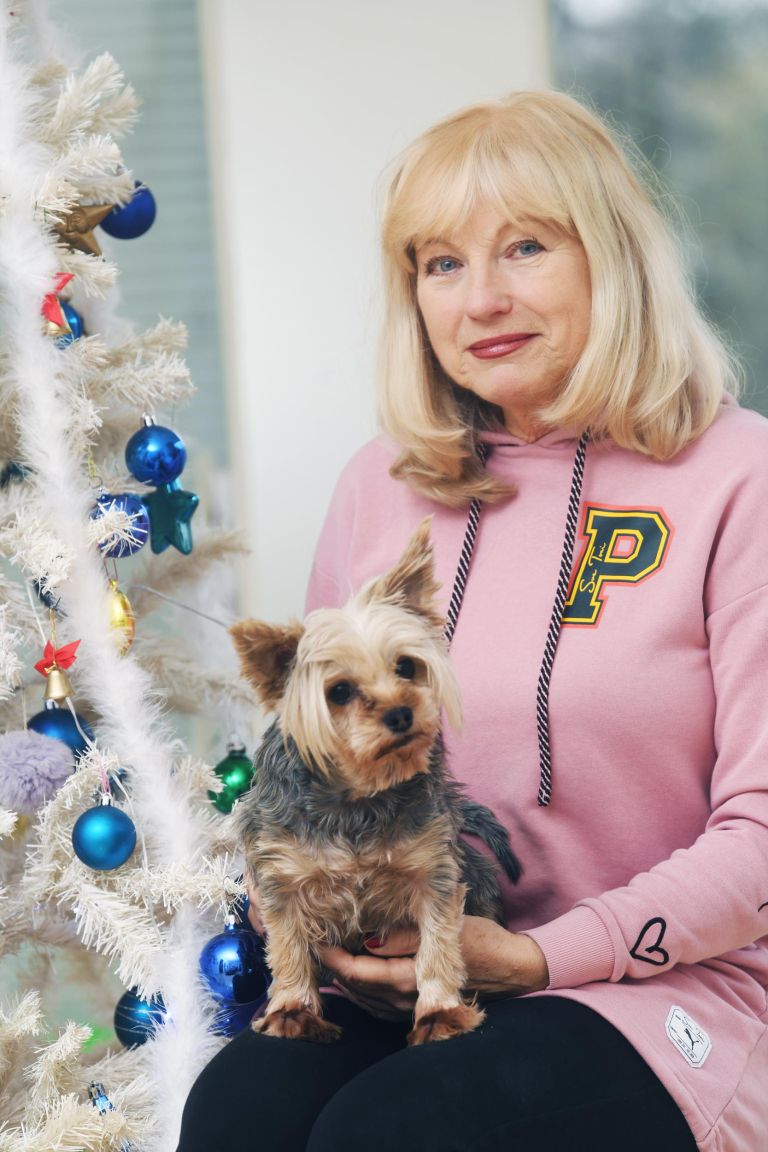 mojca-blazej-cirej, legendarna-voditeljica-nocnega-programa