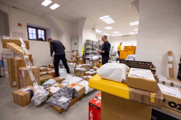 posta-vransko, posta-slovenija, postarji