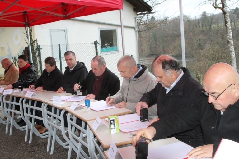 hisa-hospic-v-lesnici