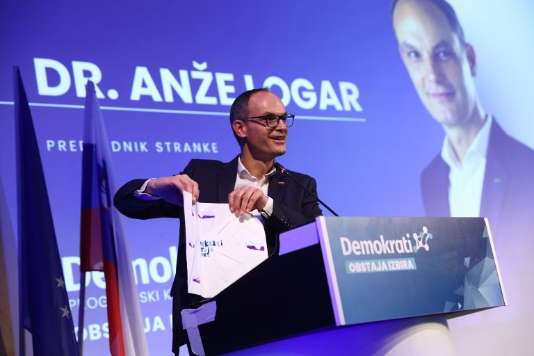 anze logar Primoz Lavre.jpg