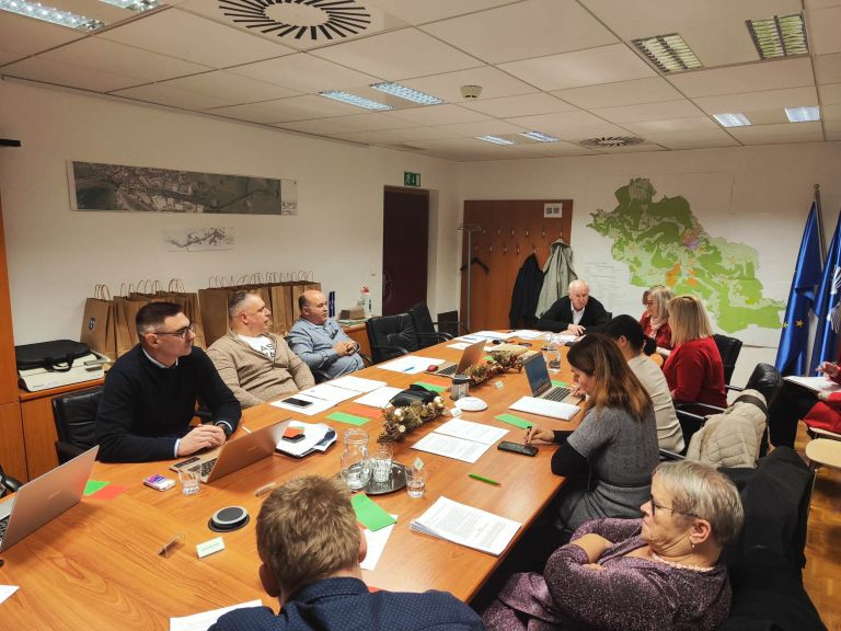 Mirna - 18 redna seja