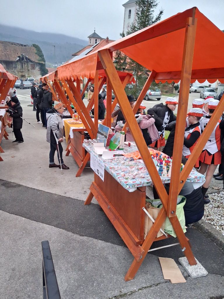 praznicna, trznica, svoji-k-svojim