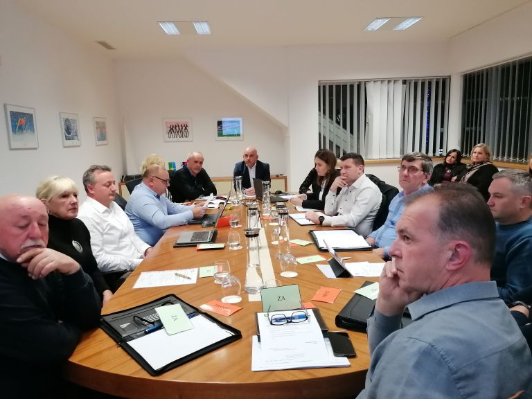 S SolskiSvetniki.jpg