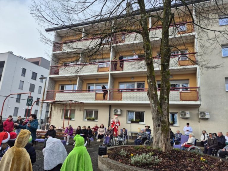 dso-crnomelj, os-loka-crnomelj, praznicni-obisk