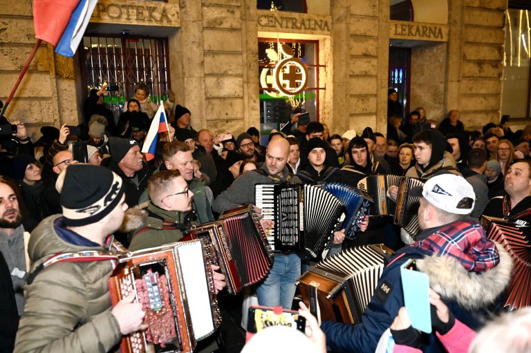 ljubljana, harmonikarji