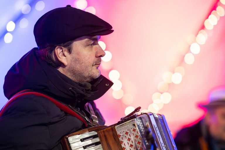 prasnati, koncert, drsalisce, trg-kulture, praznicni-december