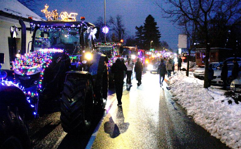 bozicna-traktorijada-brezice-2026, drustvo-podezelske-mladine-brezice