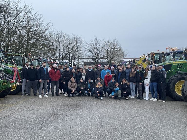 bozicna-traktorijada-brezice-2026, drustvo-podezelske-mladine-brezice