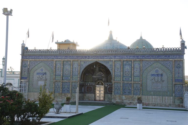 Svetišče s prerokovim ogrinjalom v Kandaharju.JPG