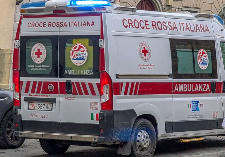 reševalno vozilo, firence.jpg