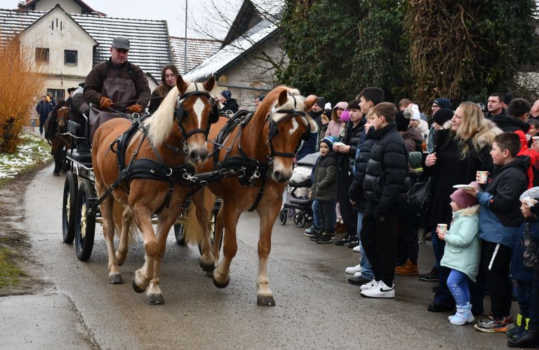 zegnanje-konj, stefanovo