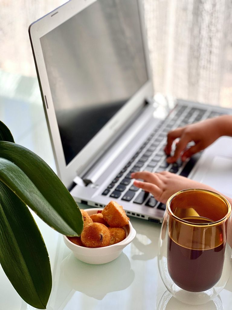 internet, piskotek, piskotki, varnost, zasebnost