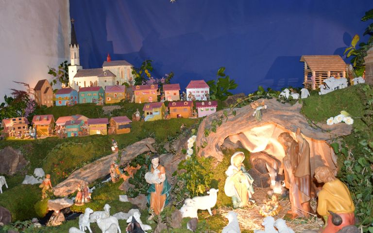 voden-sprehod-po-novem-mestu-december-2025