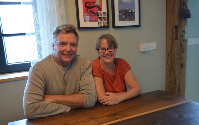 corby-phillips-in-andrew-kelly, anglez, pisece