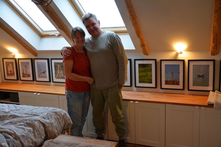 corby-phillips-in-andrew-kelly, anglez, pisece