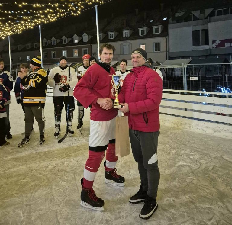 novoletni-turnir, hokej, umetno, drsalisce, ljutomer, ihk-legionarji