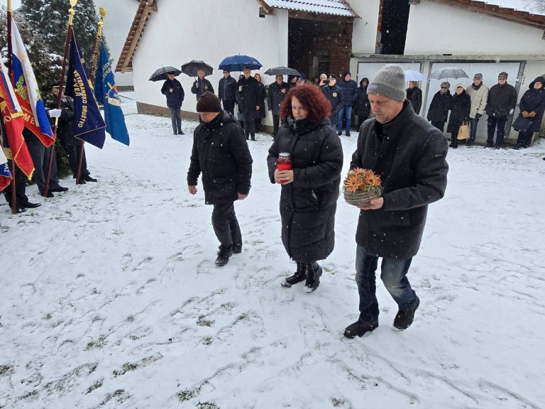 spominska-slovesnost, grlava