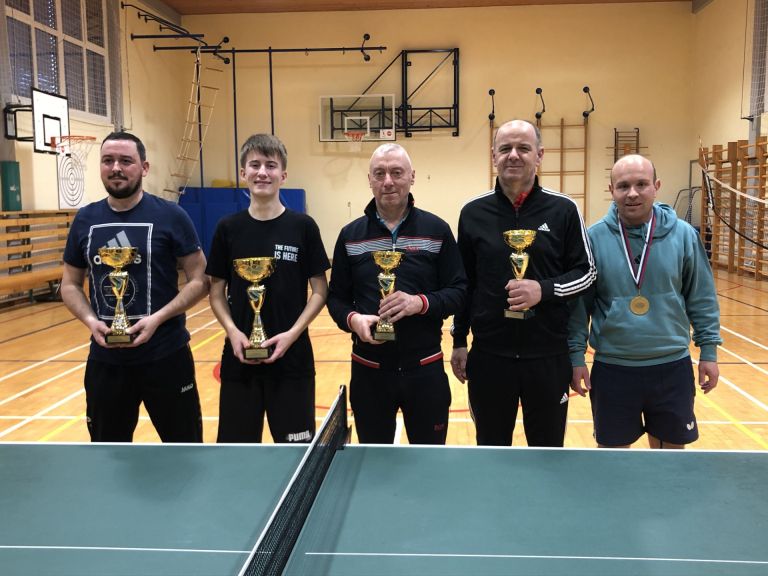 namizni-tenis, novoletni-turnir, mala-nedelja, luka-santavec