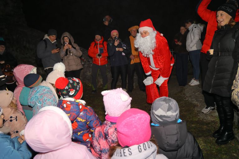Čarobni-december-na-Šaleškem-gradu-2025-Božiček---foto-Franci-Maršnjak.jpg