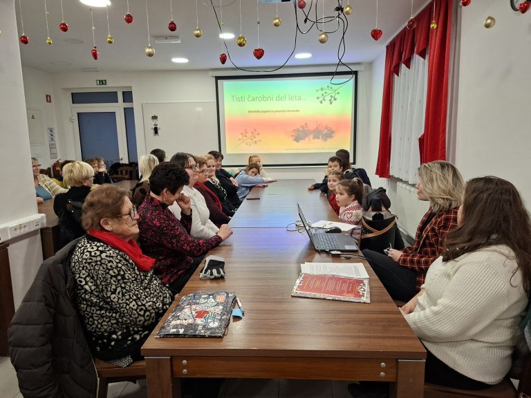 medgeneracijska-bralna-cajanka, peterloug