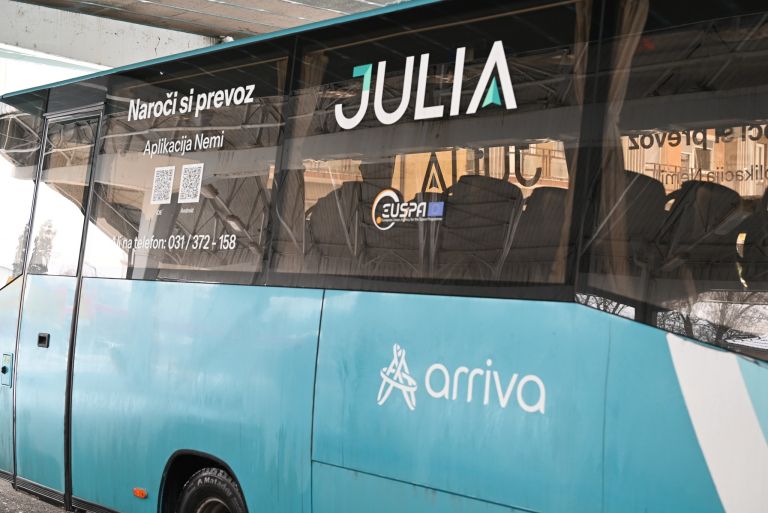 hb_avtobus julia.jpg