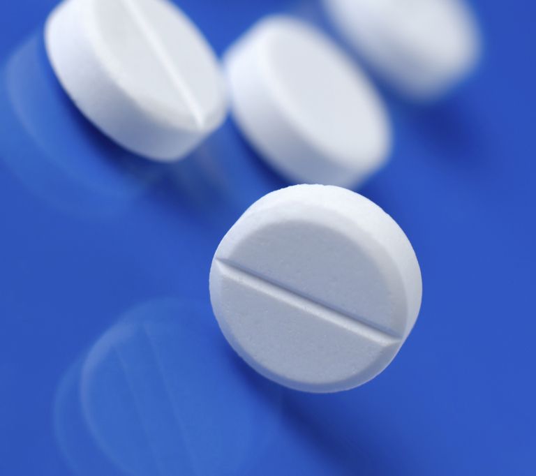 ciscenje-oblacil, aspirin