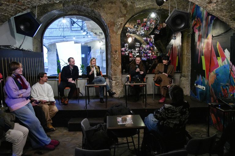 Inštitut 8 marec (1).jpg